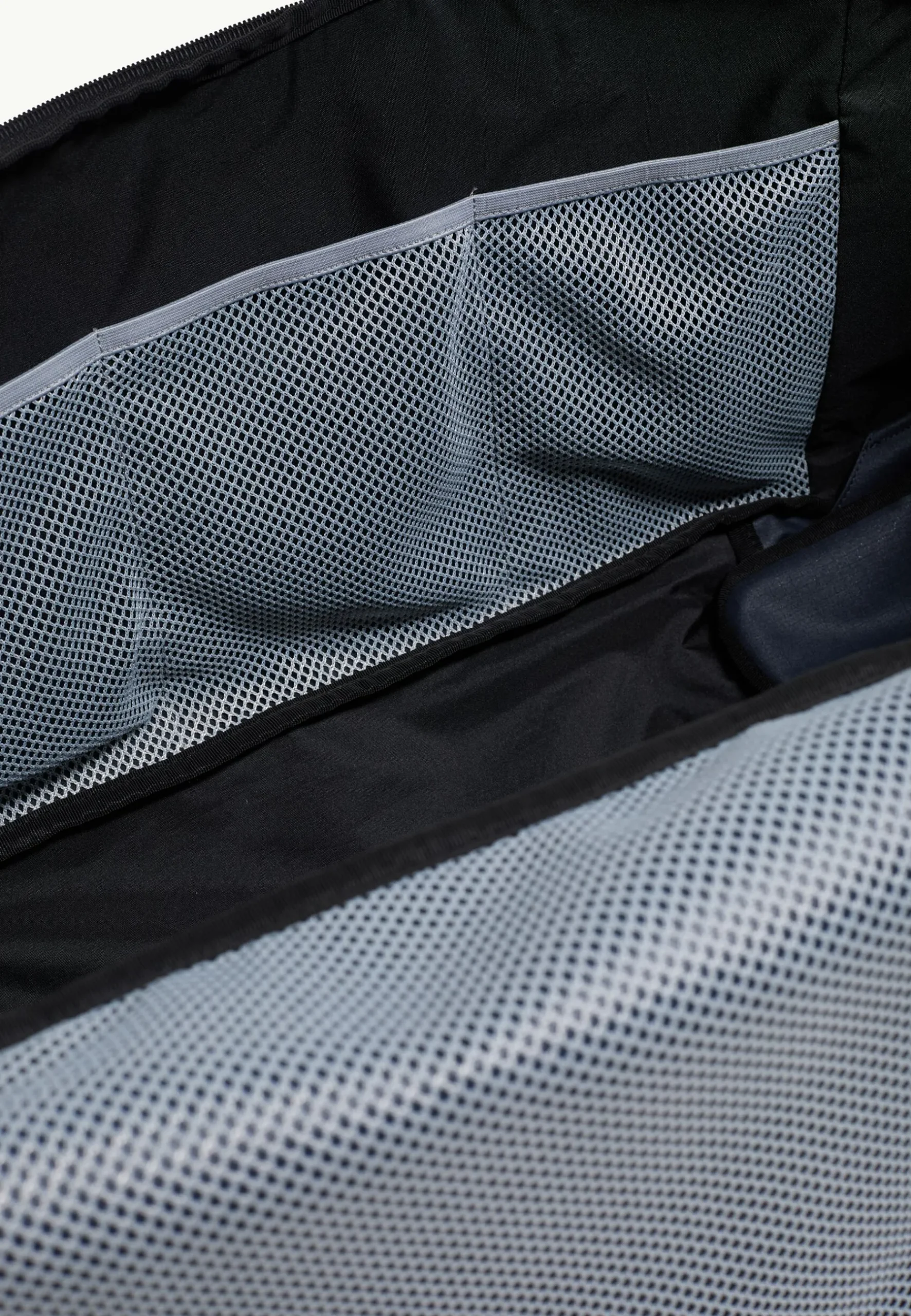 Jack Wolfskin All-in Duffle Wheeler 90| Duffle Bags & Reisbagage